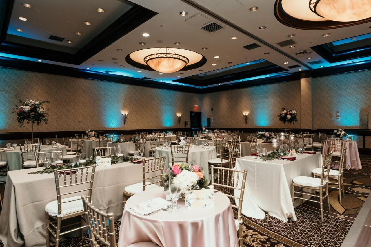 Crowne Plaza Providence-Warwick Hotel Ngoại thất bức ảnh