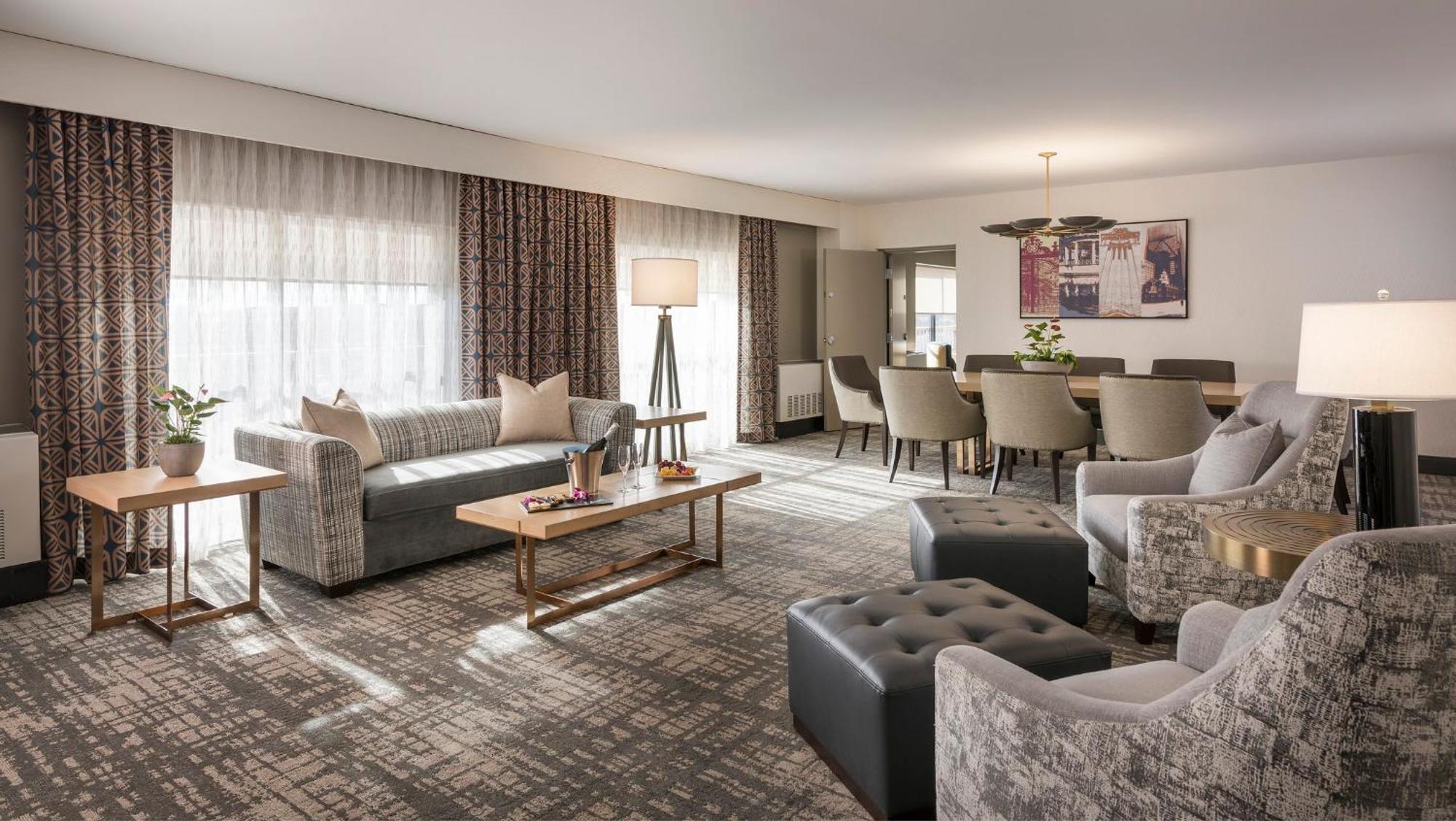 Crowne Plaza Providence-Warwick Hotel Ngoại thất bức ảnh